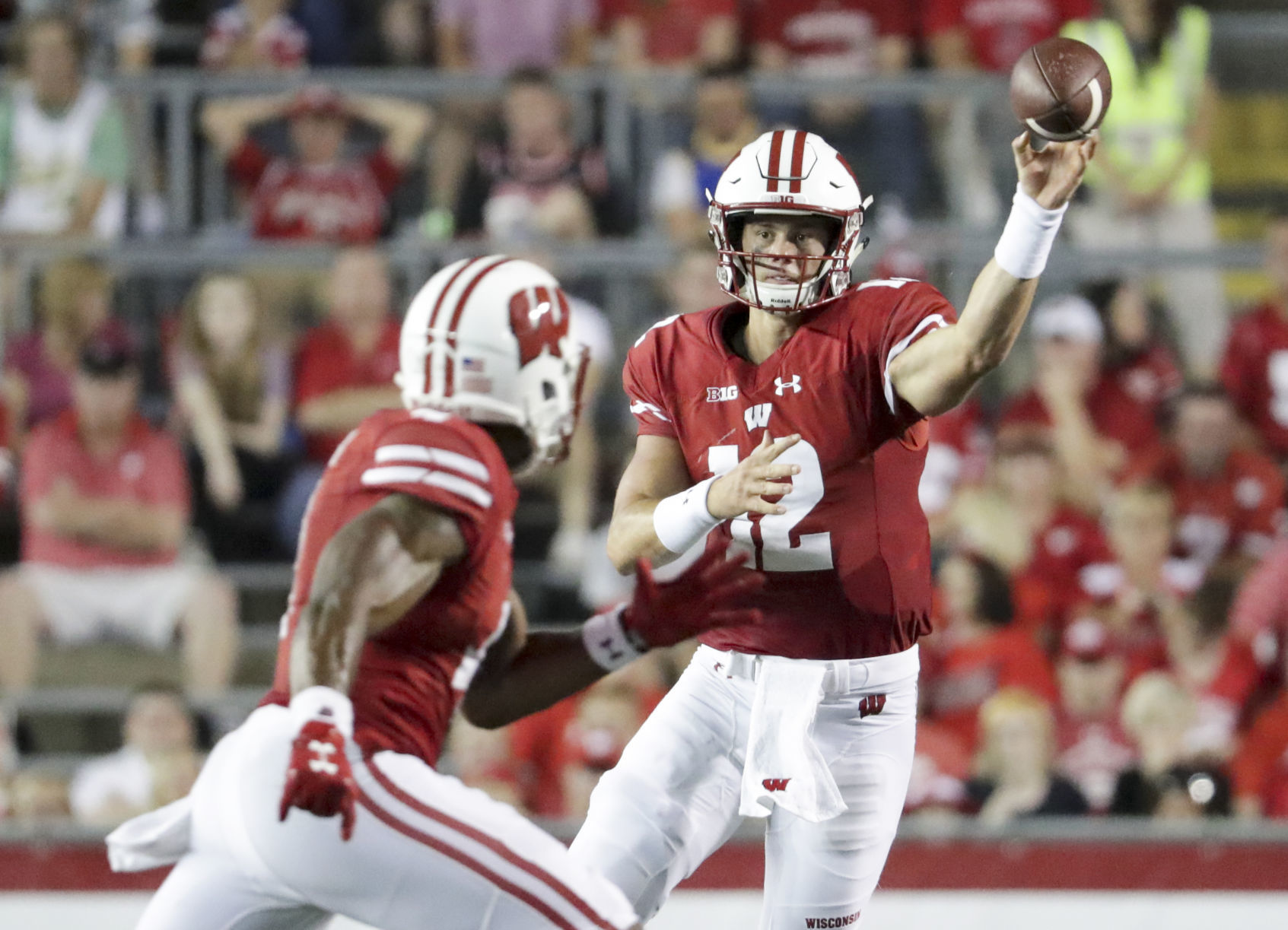 Wisconsin Badgers 34, Western Kentucky Hilltoppers 3